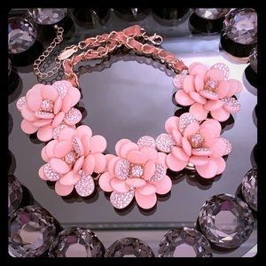 💥💥Necklace flowers 🌸